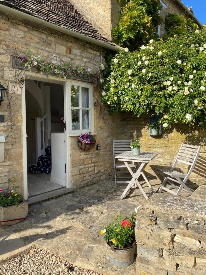 Newmans Cottage Burford Exterior foto